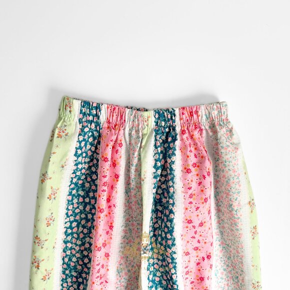 NWT Pretty Girls Luna Pants Comfy Loose Fitting Bohemian Botanicals Patchwork 6Y - Picture 2 of 4
